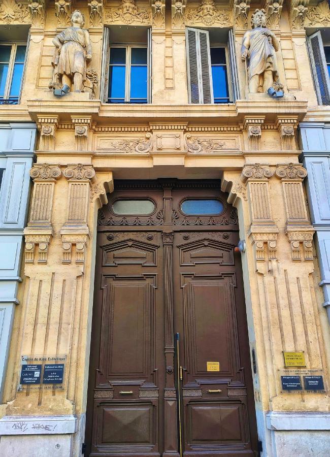 מרסיי Appartemment Rue De La Republique, Joli Et Moderne Au Coeur Du Centre מראה חיצוני תמונה